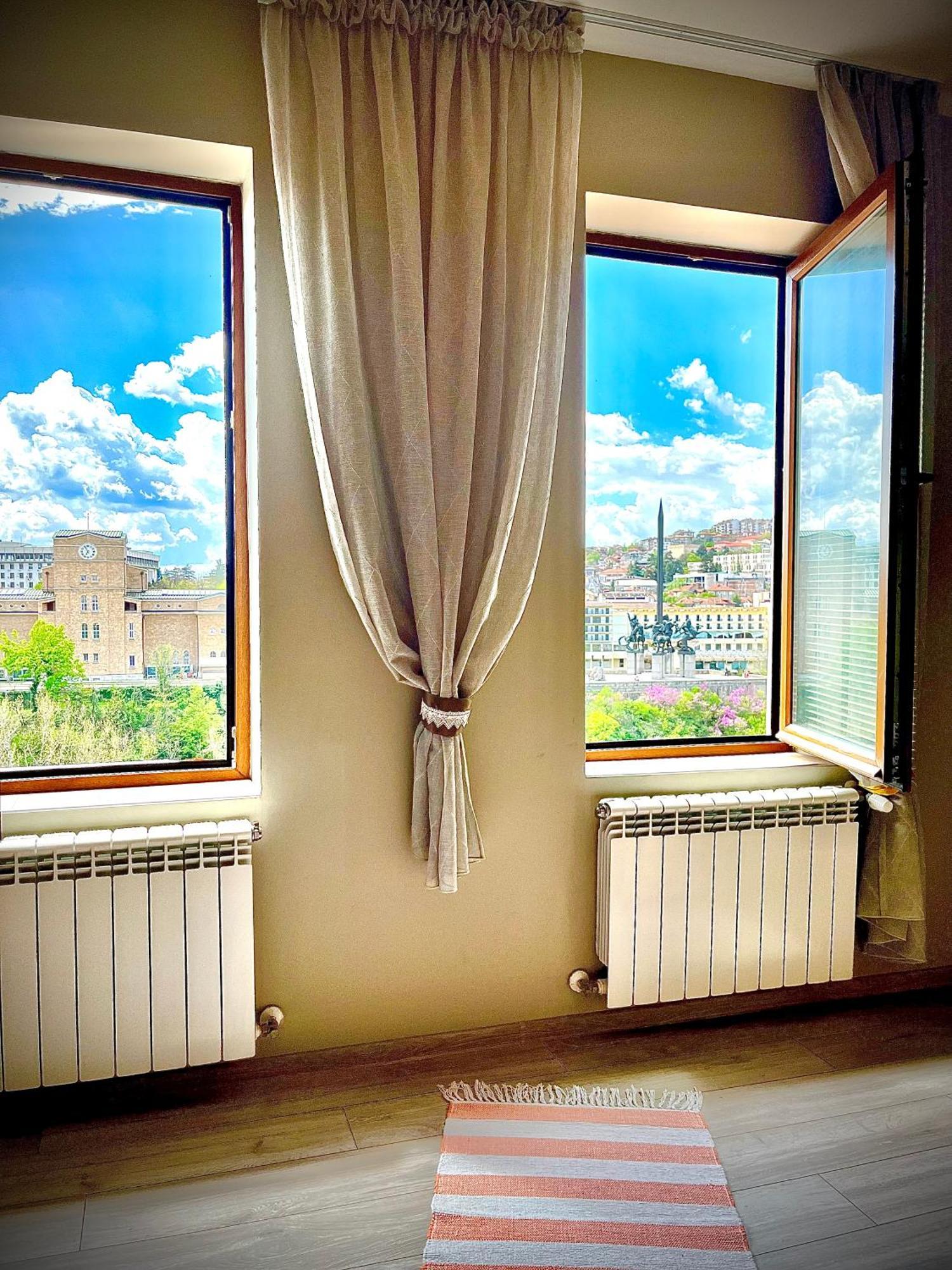The Sunny Guest House Of Veliko Tarnovo-Amazing View, Top Location Exterior photo